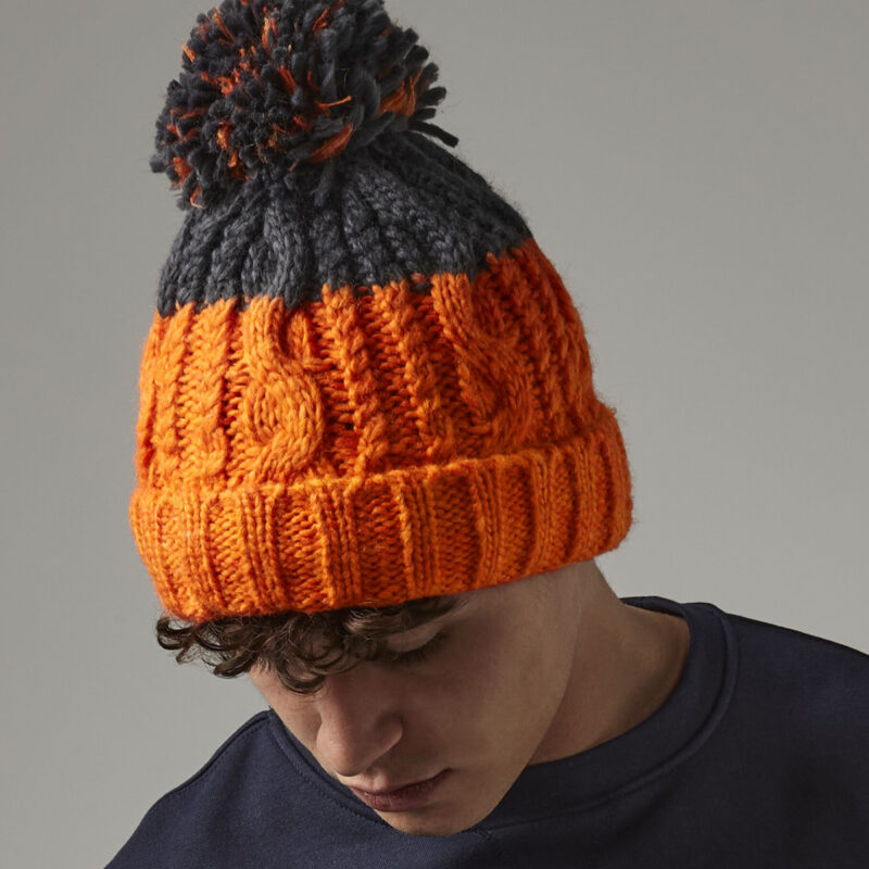 Apres beanie