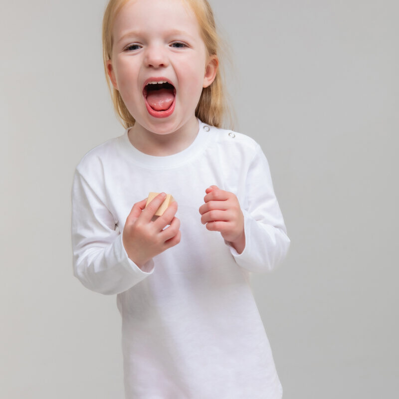 Long-sleeved t-shirt
