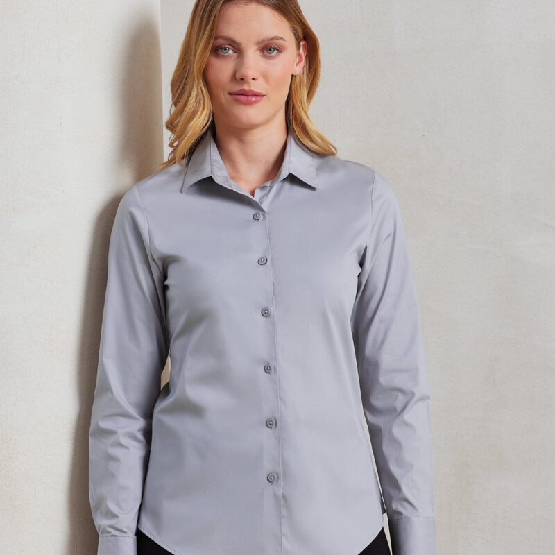 Women's stretch fit cotton poplin long sleeve blouse
