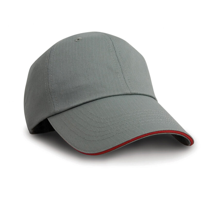Herringbone cap with sandwich peak