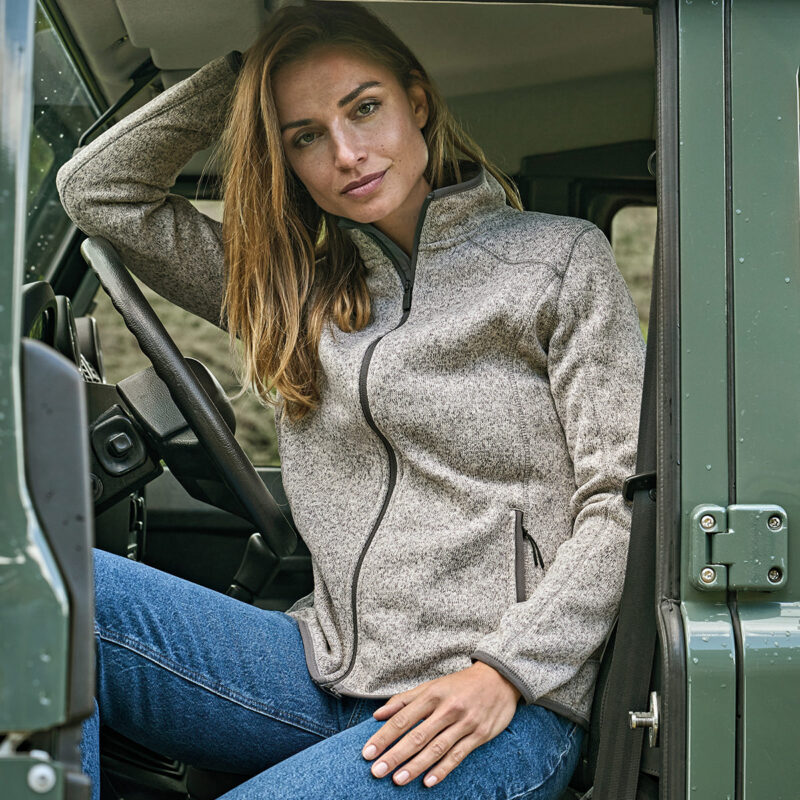 Women’s outdoor fleece (9616)