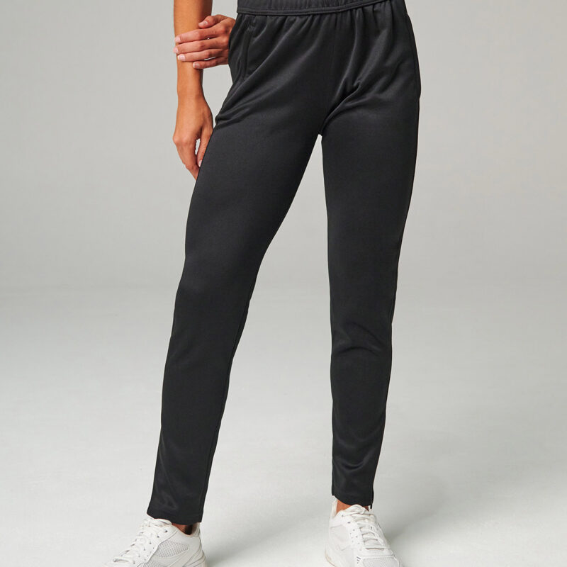 Women's slim leg jogger